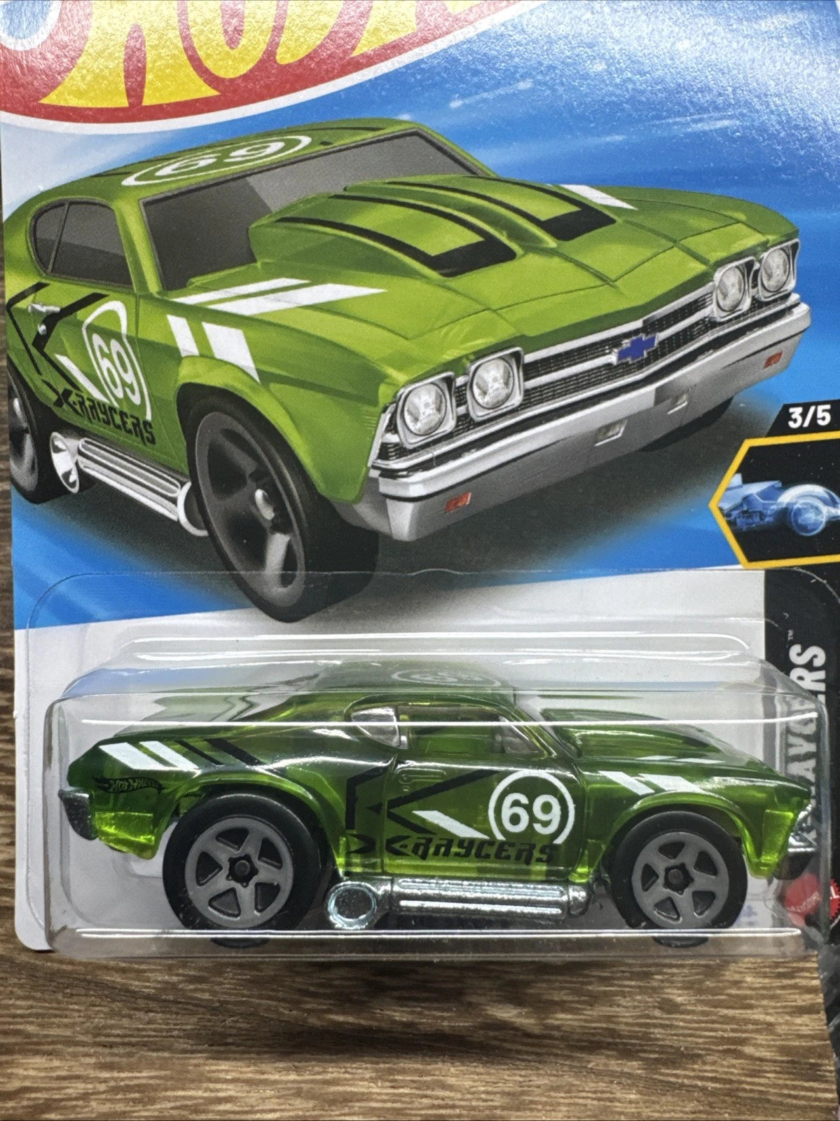 Scratch & Dent Hot Wheels '69 Chevelle 1:64 Die-Cast – X-Racers #53/250