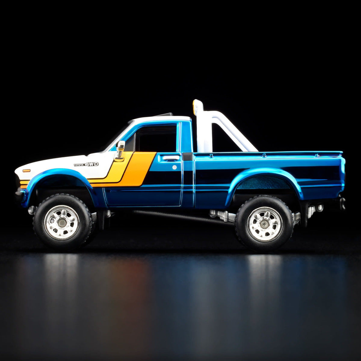 Hot Wheels RLC Exclusive '81 Toyota SR5 4WD Spectraflame Ice Blue 1:64 Die-Cast