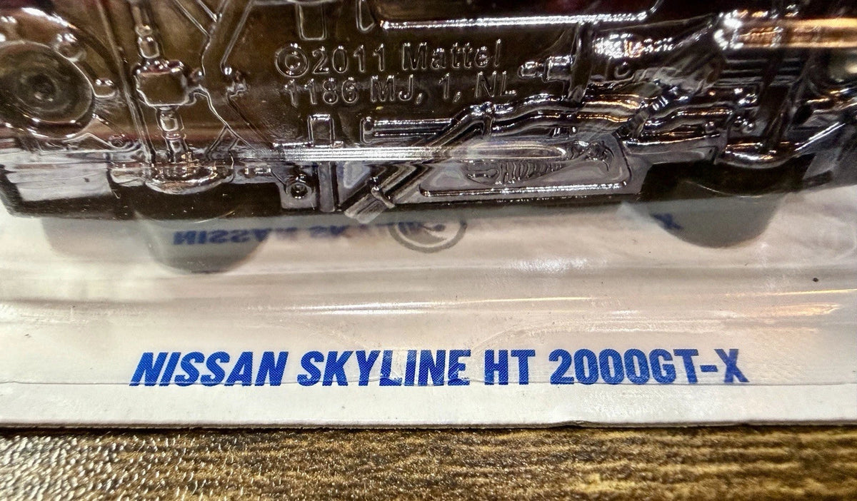 More Than Diecast Hot Wheels Nissan Skyline HT 2000GT-X Treasure Hunt die-cast car base detail
