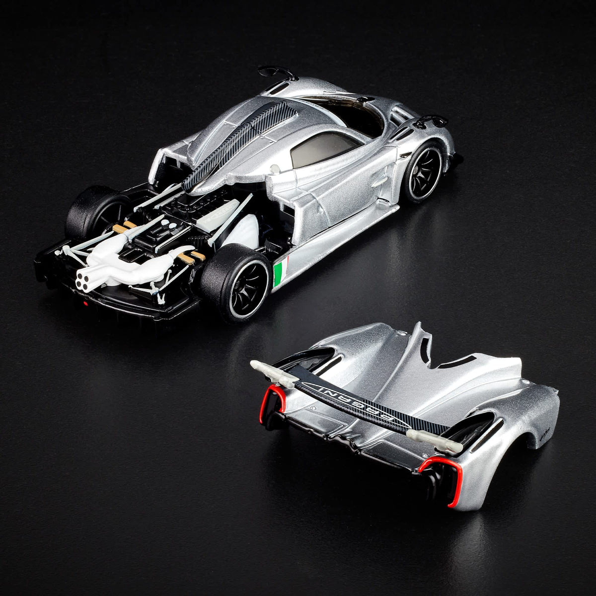 Hot Wheels RLC Exclusive '21 Pagani Huayra R Pearl Silver 1:64 Die-Cast