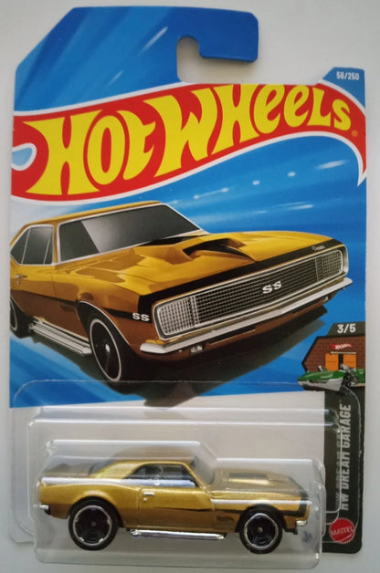 Hot Wheels '67 Camaro 1:64 Die-Cast Dream Machine #58/250