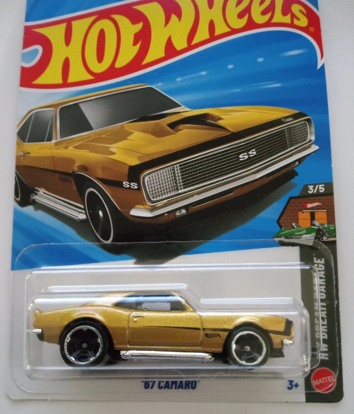 Hot Wheels '67 Camaro 1:64 Die-Cast Dream Machine #58/250