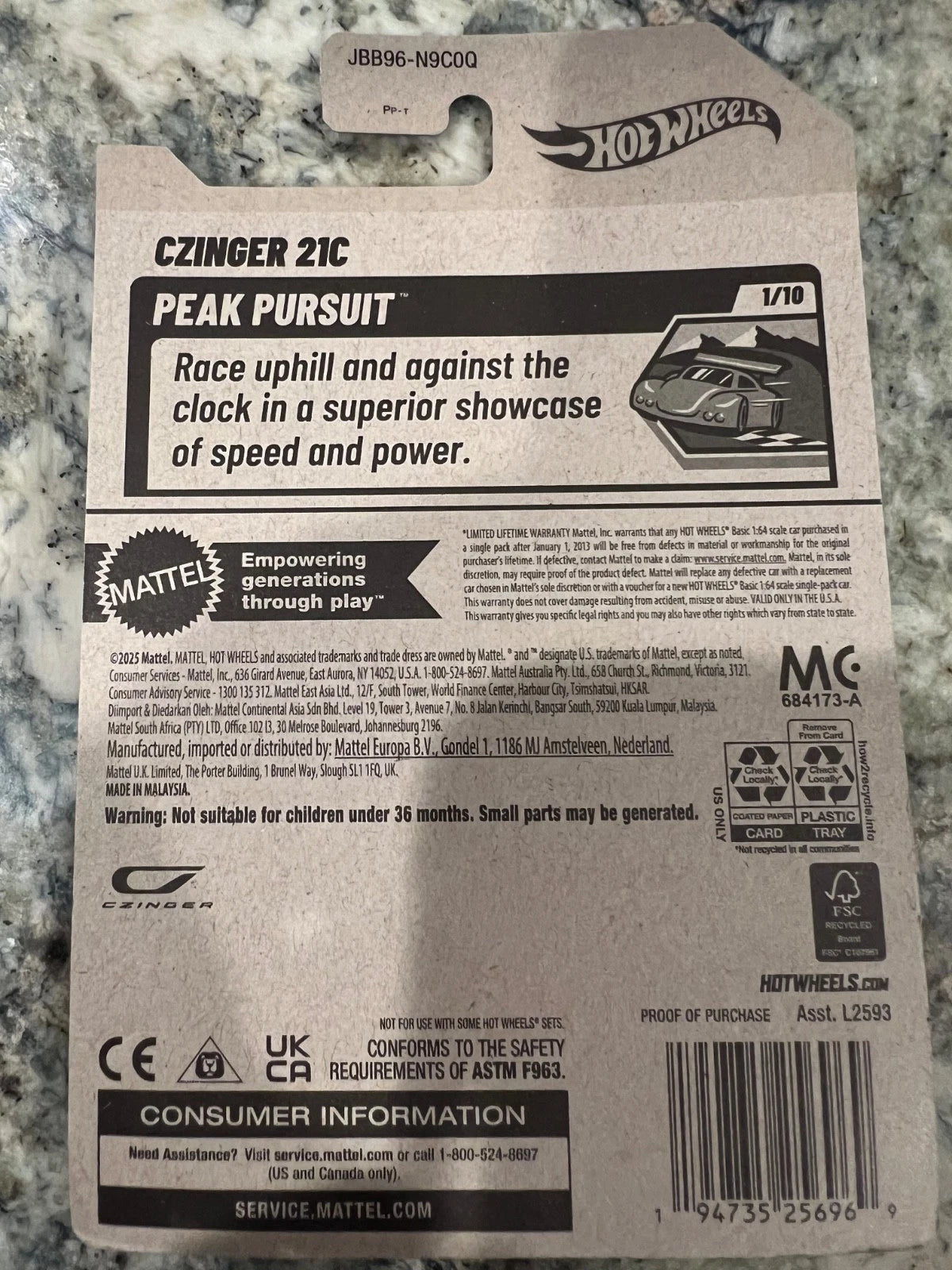 Hot Wheels Czinger 21C 1:64 Die-Cast Peak Pursuit 192/250 White New