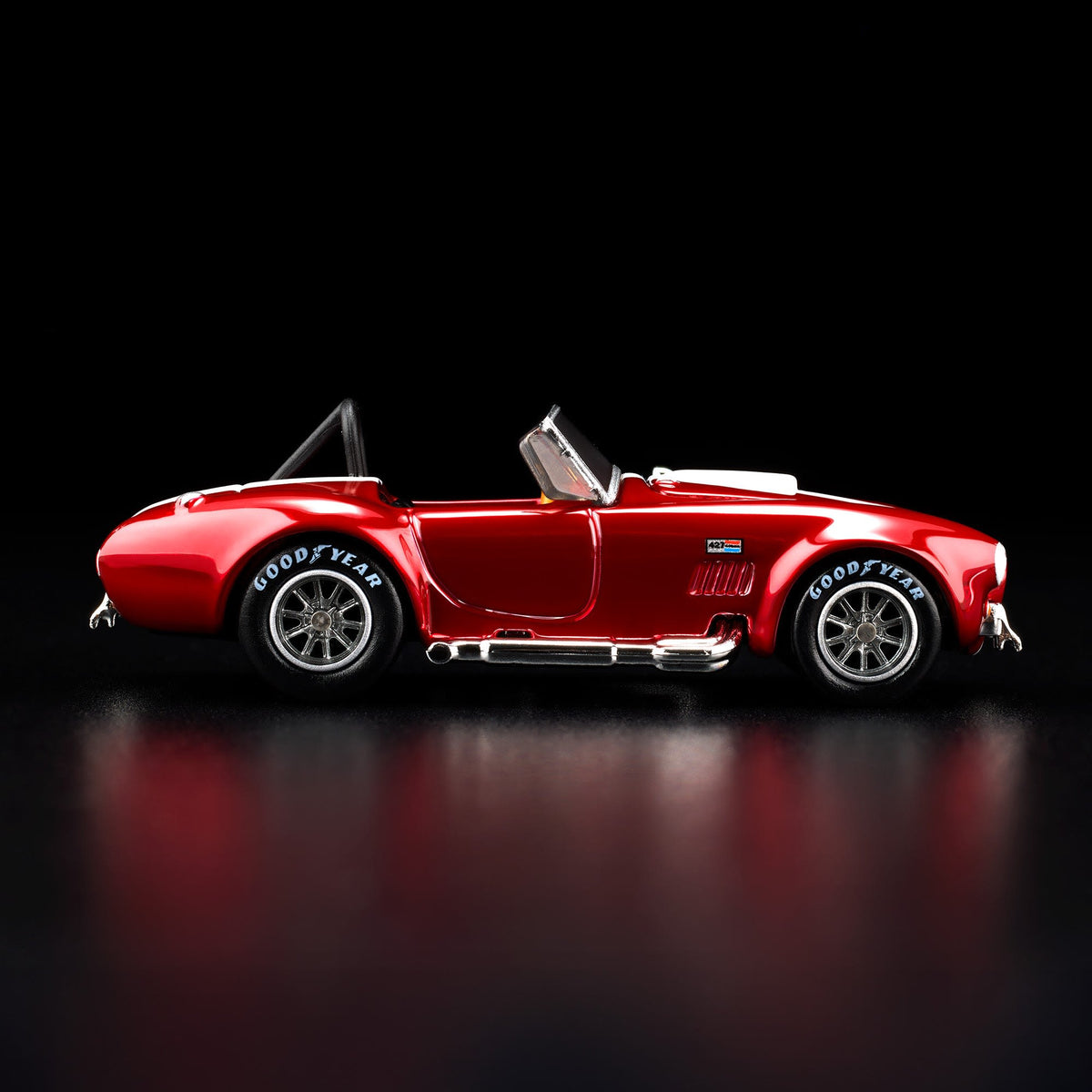 Hot Wheels RLC Exclusive 1965 Shelby Cobra 427 S/C 2026 Membership Car 1:64 Die-Cast JJY67-9893